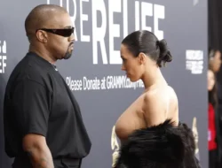 Baju Bianca Censori di Grammy Awards 2025 Bikin Heboh Penggemar